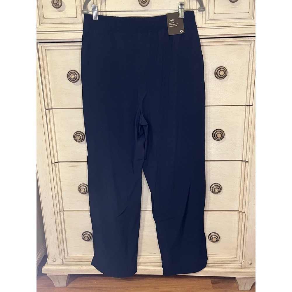 GapFit Tech High Rise Split-Hem Pants Size M *NWT* - Picture 4 of 9
